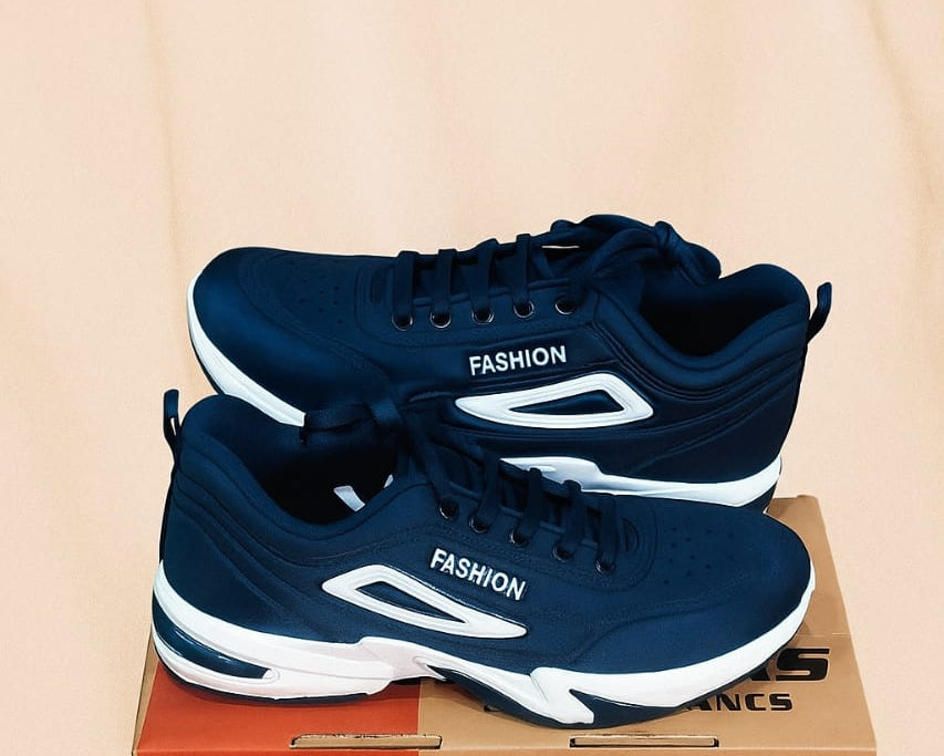 Women’s Walking Shoes